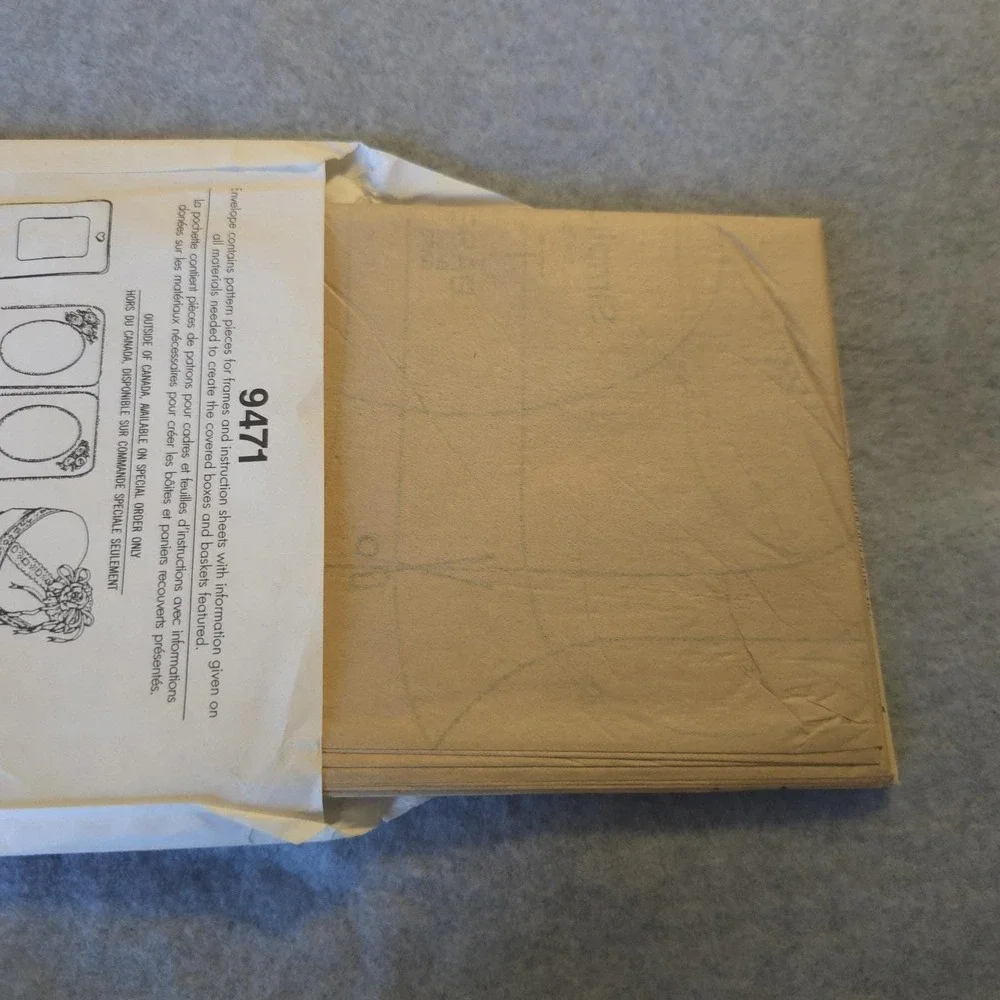 Vintage Simplicity 9471 Sewing Pattern Baskets Boxes Decor UNCUT Crafts